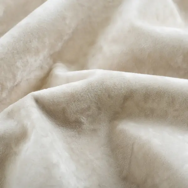 Plush, вариант Plush Cream
