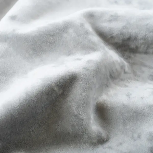 Plush, вариант Plush Silver